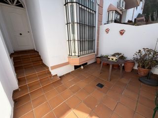 Casa a schiera  Calle cetina. En venta vivienda unifamiliar en camposoto.