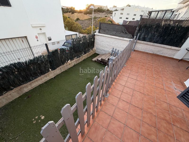 Foto 34441e70-5b8f-42a7-9740-f1025127ff5d. Casa adossada amb aparcament piscina a Conil Conil de la Frontera