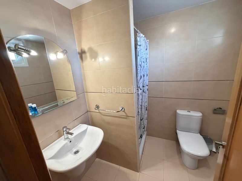 Foto dcdfea9b-8b73-4a2c-817d-be9210da49bb. Casa adossada amb aparcament piscina a Conil Conil de la Frontera