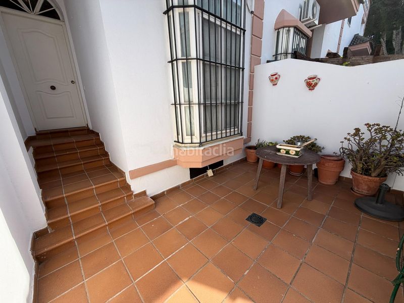 Foto 80bb4cee-86b9-4693-9c41-993bd779a650. Casa adossada amb aparcament a Camposoto - Gallineras San Fernando