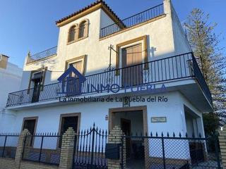 Xalet  N/a. Chalet individual en venta en centro, 6 dormitorios.