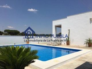 Xalet a Puebla del Río (La). Chalet individual en venta en la puebla del rio, 2 dormitorios.
