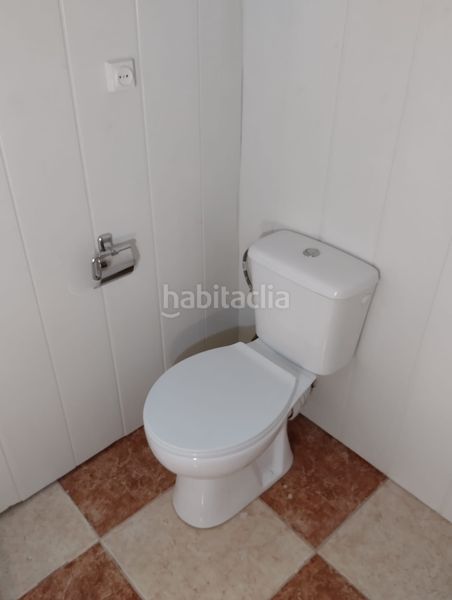 Foto 4f8afcee-23f3-4cd8-86f3-416e74b9aea7. Alquiler piso en Santa Cristina - San Rafael Málaga