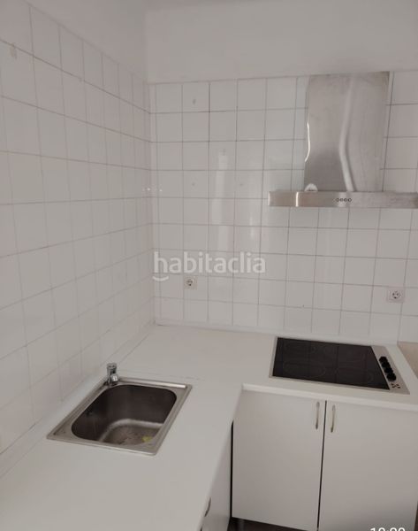 Foto 387e958a-e0ba-43a4-a7f5-a2d15557d902. Rent flat in Suárez Málaga