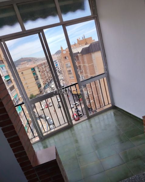 Foto 9119ae61-f8bb-40d9-b54a-25c1f930eed9. Rent flat in Suárez Málaga