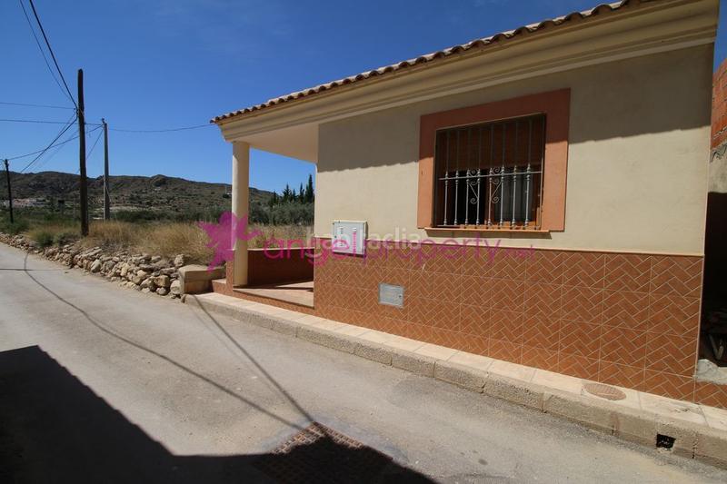 Foto dc1485ff-4f37-4603-b568-2675ca7daffa. Masía en n-340a 8 en Sorbas