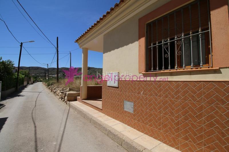 Foto f82460c5-a942-49fd-bae8-ea724818ead0. Masía en n-340a 8 en Sorbas