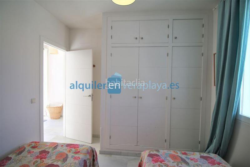 Foto e20babfe-8450-49c1-9e52-33f0b89951ed. Rent chalet in Puerto Rey Vera