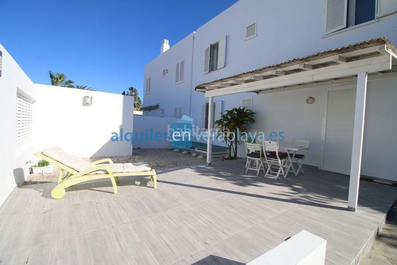 Foto 9ce36cfa-0c08-4ae1-bb4b-5a0e70004b17. Affitto chalet in Puerto Rey Vera