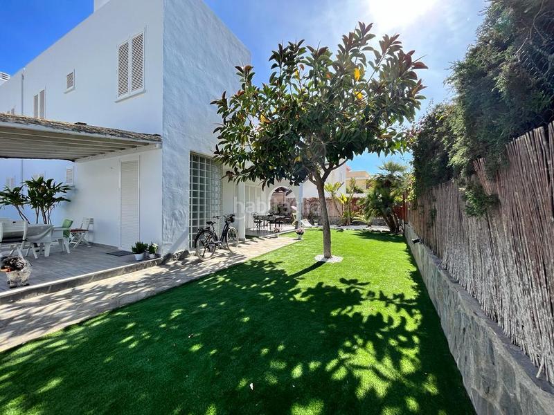 Foto 6c0e0c8b-84a7-45af-8a57-130cb3a79dc4. Lloguer xalet a Puerto Rey Vera