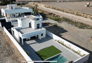 Chalet  N/a