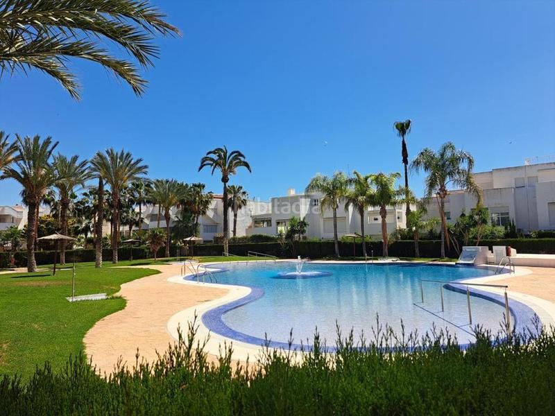 Foto dd128c2f-8ea2-47ea-8ae9-e2f1546d332a. Affitto appartamento in Puerto Rey Vera