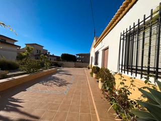 Location Mas  N/a 1