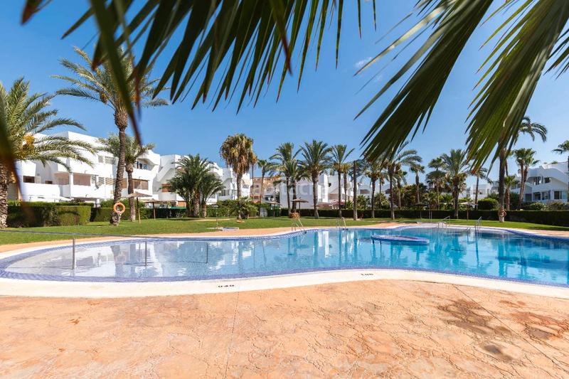 Foto d24c8747-1cf9-4ecf-bba1-4630a8853a73. Location appartement avec chauffage parking piscine dans Vera