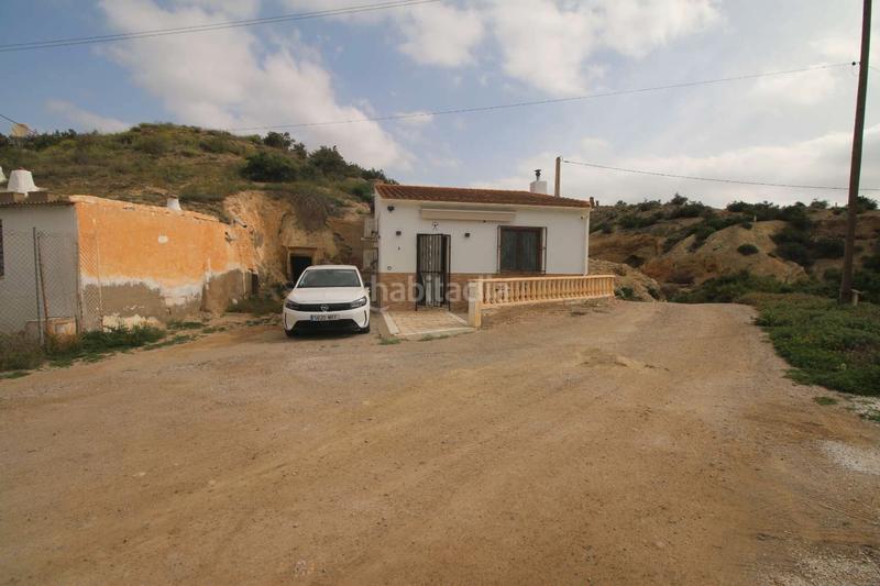 Foto cf35ee5b-2a81-4f47-951c-b0b1e05dd1de. Casa en Cuevas del Almanzora pueblo Cuevas del Almanzora