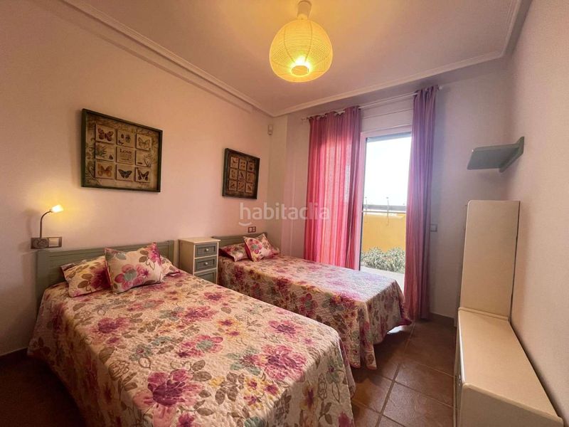 Foto e3537604-86a9-48f5-89f7-cc38615f4f4a. Lloguer apartament amb calefacció piscina a Las Salinas Vera