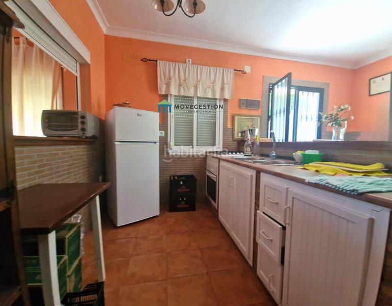 Foto 70db97b9-f1c2-4309-bd1f-d4a696a52069. Casa en Ubrique