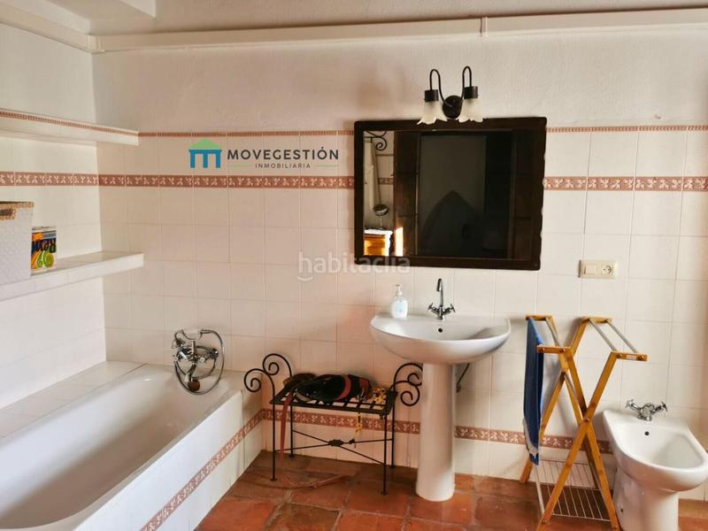 Foto 7a972959-71c7-454d-9ad3-3067c4a6012e. Casa amb calefacció a Villaluenga del Rosario