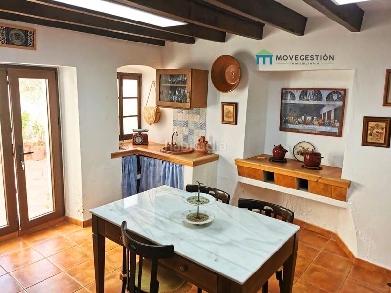 Foto 84de568a-79b8-4083-870b-346d5839ba4c. Casa amb calefacció a Villaluenga del Rosario