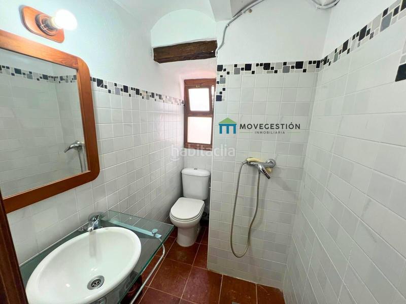 Foto 940d6943-7872-47ce-9fd9-d67e88dc4c7c. Casa amb calefacció a Villaluenga del Rosario