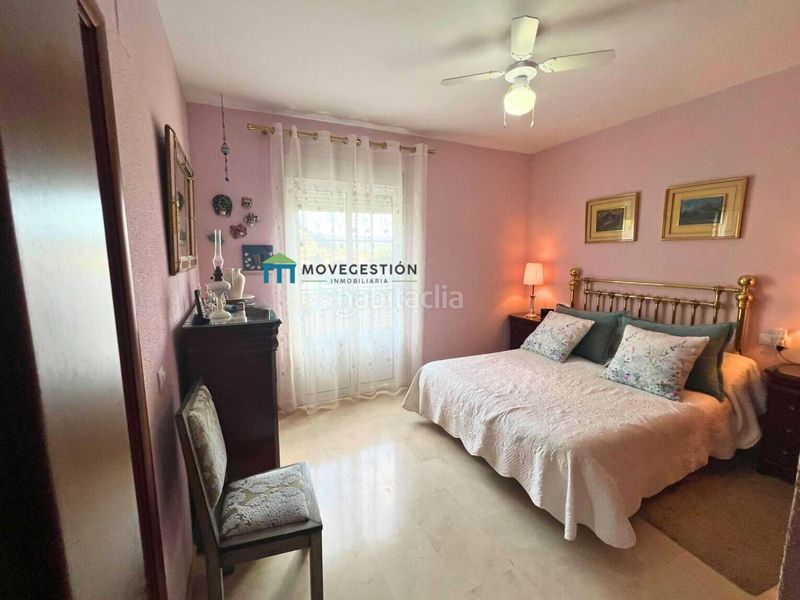 Foto ee4c2c3d-3894-4b84-a564-c3456badf257. Casa amb aparcament a Alameda del Cura - Barriada Andalucia Ubrique