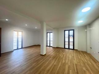 Etagenwohnung in Ubrique. Tu nuevo hogar en el corazón de ubrique