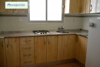 Pis en Ubrique. Zona centro