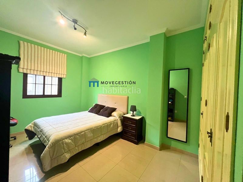 Foto 4a48eb0c-aed6-4f84-a46d-fa04c19a9787. Casa amb aparcament a Ubrique
