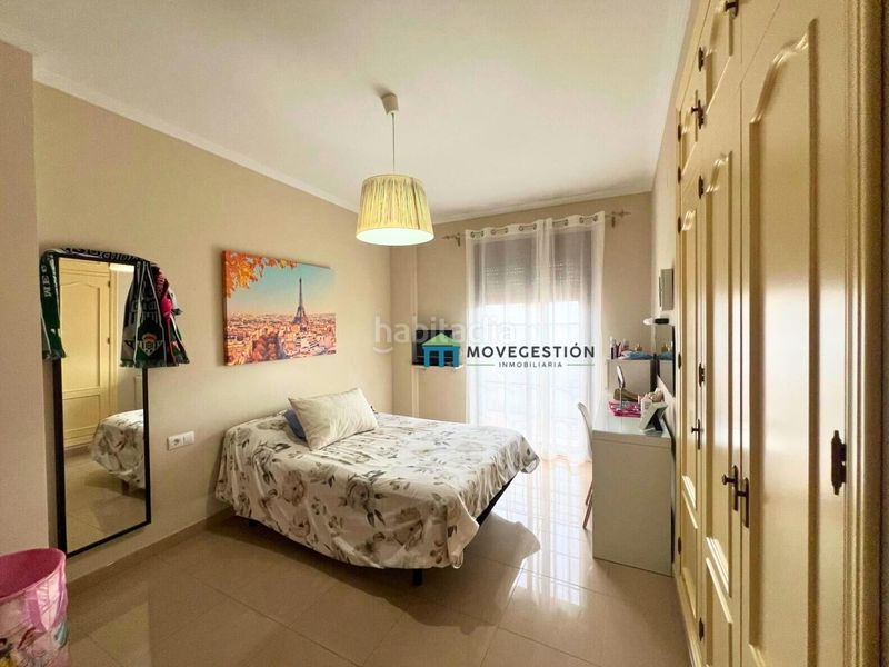 Foto f4c66cb4-0210-486c-82ff-5da14cc38590. Casa amb aparcament a Ubrique