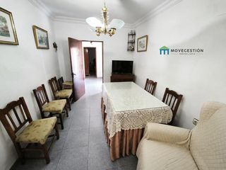 Casa a Ubrique. Casa con terreno zona algarrobal