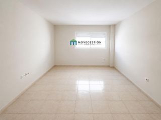 Etagenwohnung en La Vega. Promoci�n pisos en la vega desde 87.000