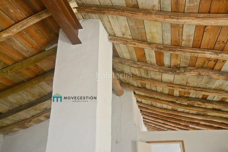 Foto 2c65ff03-8d61-4429-bce0-5bb5e4495963. Casa amb aparcament a Villaluenga del Rosario