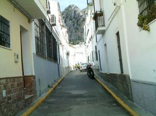 Casa en Ubrique. Zona el toledo