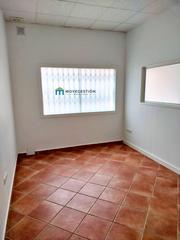 Local Comercial en Villamartn. Local comercial  villamartn