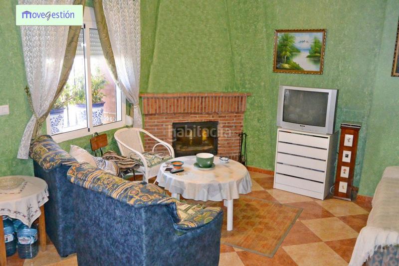 Foto 59ce6f91-6741-4fda-8968-e9164f106ec7. Casa  independiente en zona de vista alegre en Ubrique