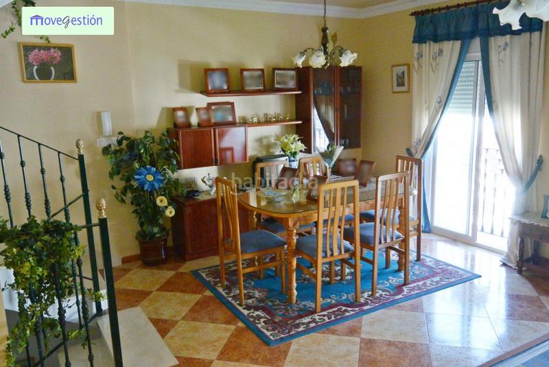 Foto c7002114-2e12-47bb-95de-f3fb8bf5516d. Casa  independiente en zona de vista alegre en Ubrique