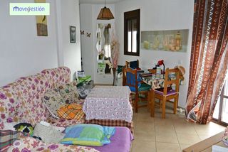 Etagenwohnung en Algar. Apartamento en primera planta