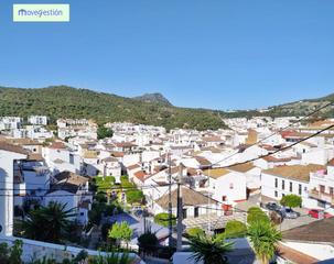 Casa en Ubrique. Casa independiente en venta zona algarrobal
