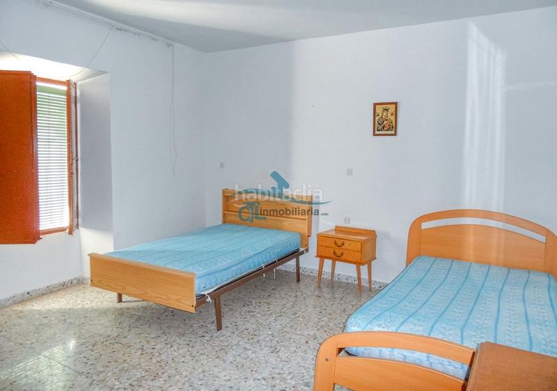 Foto 660dc36b-2667-4494-9ab1-58fd04eb05a2. Casa otl inmobiliaria vende piso (jaén) - centro. dispone de 2 plantas, 3 baños, 2 salones, 2 cocinas, patio interior co en Santa Elena