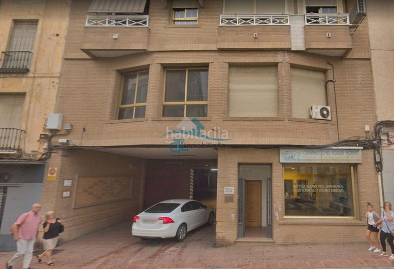 Foto 67ac5c5d-e4c5-4f43-873a-fe7ce150007d. Parking coche otl inmobiliaria vende plaza de garaje cerrada - zona centro en Linares