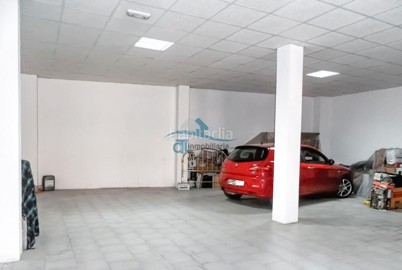 Foto c1a2a8ed-03ef-4b48-980f-93e41792bfcf. Oficina a Centro ciudad Linares