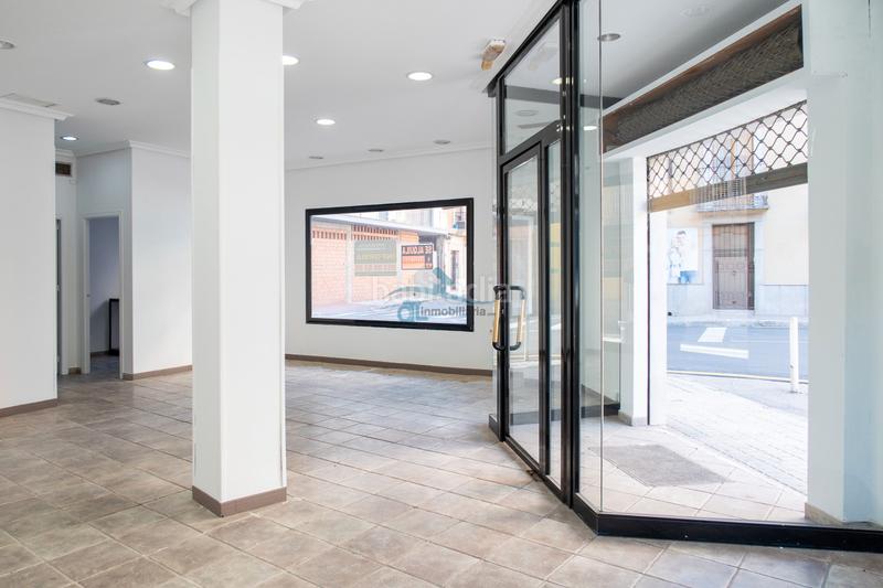 Foto e3680e14-b9b2-410c-9fe6-433439697564. Alquiler local comercial en Linarejos Linares