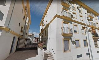 Car parking in Calle Martínez de Úbeda