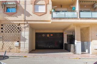 Aparcament cotxe  N/a. Otl inmobiliaria alquila o vende plaza de aparcamiento.
