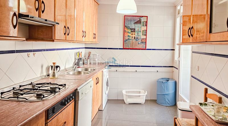 Foto 19adf38a-77b3-4042-8a97-f00fb31e3c80. Piso otl inmobiliaria vende piso - avenida de andalucia. dispone de 3 dormitorios, 2 baños en Linares