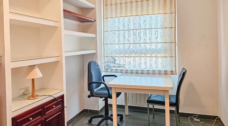 Foto 3234e802-1bd3-4962-a57f-2ffdb41010dd. Piso otl inmobiliaria vende piso - avenida de andalucia. dispone de 3 dormitorios, 2 baños en Linares