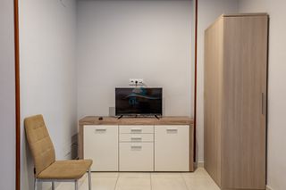 Lloguer Apartament a Calle espronceda 26. Otl inmobiliaria alquila apartamento 1 dormitorios con patio en