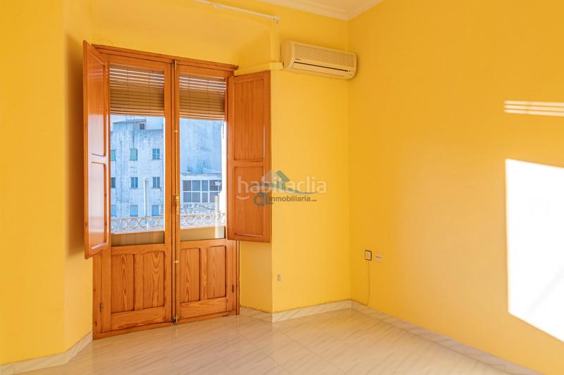 Foto bbb566e0-ea8a-4eb3-b17d-b37ae5a1b87c. Rent flat with heating in Centro ciudad Linares