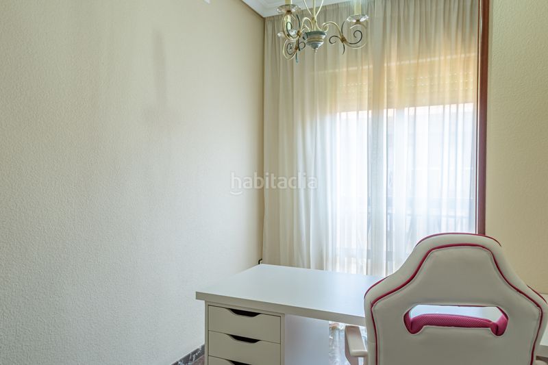 Foto 47848b51-532a-46d9-85cf-42e19690812b. Pis a calle murillo 3 a Linarejos Linares