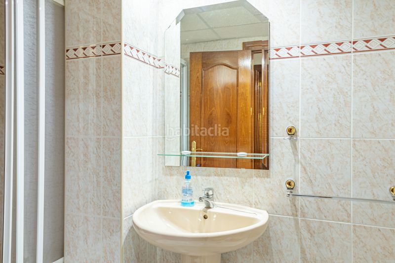 Foto 6be91402-9b11-4b59-aa4c-f39eea5abbf6. Pis a calle murillo 3 a Linarejos Linares